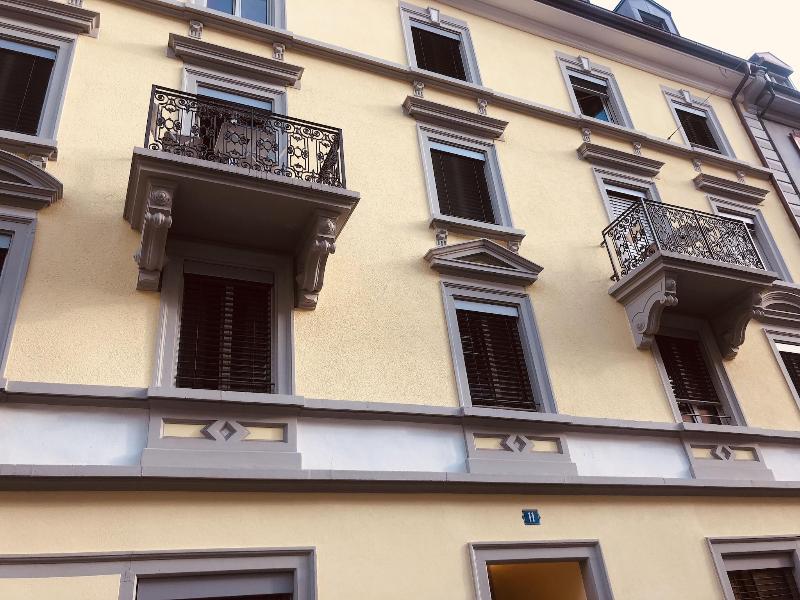 Inside Five City Apartments - Genel