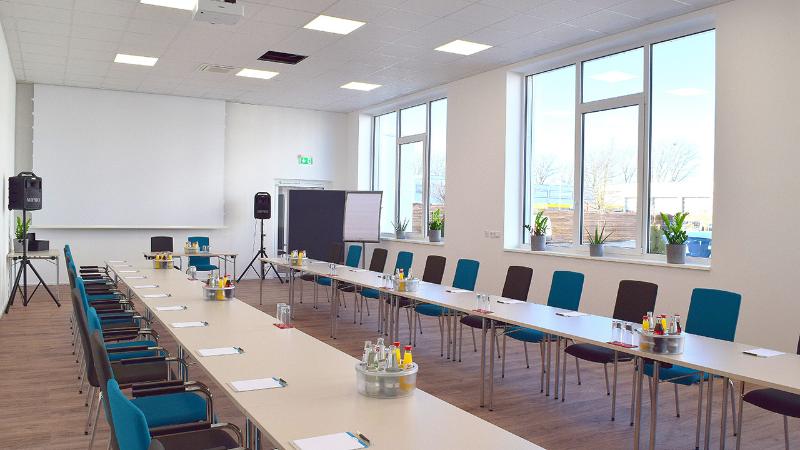 Trip Inn Living & Suites - Toplantı