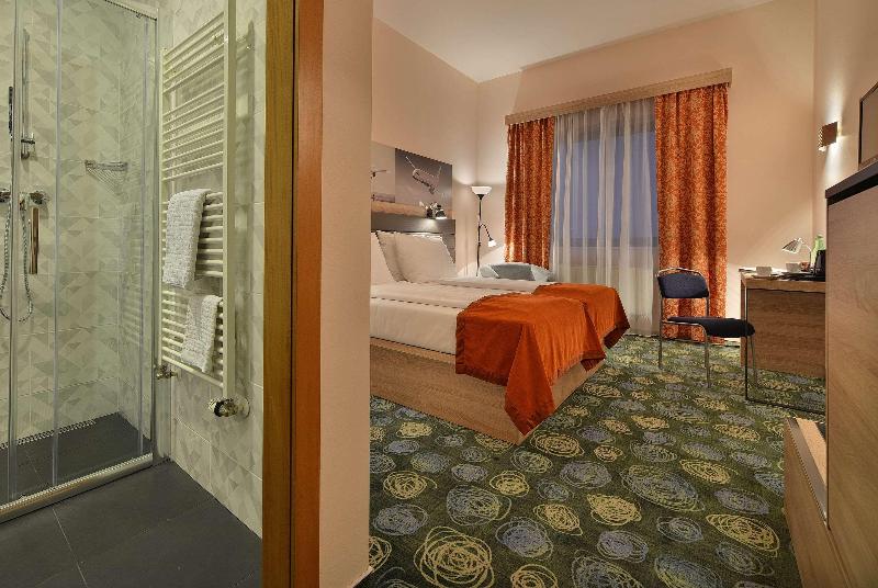 Ramada Airport Prague - Oda