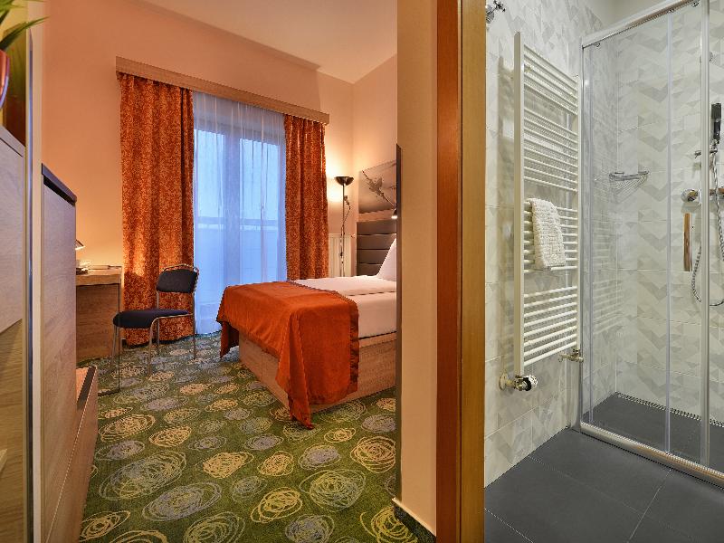 Ramada Airport Prague - Oda