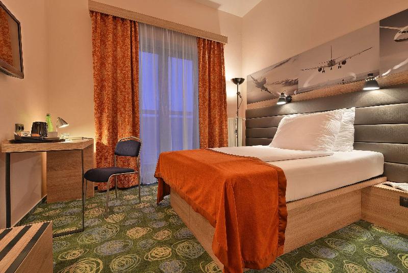 Ramada Airport Prague - Oda
