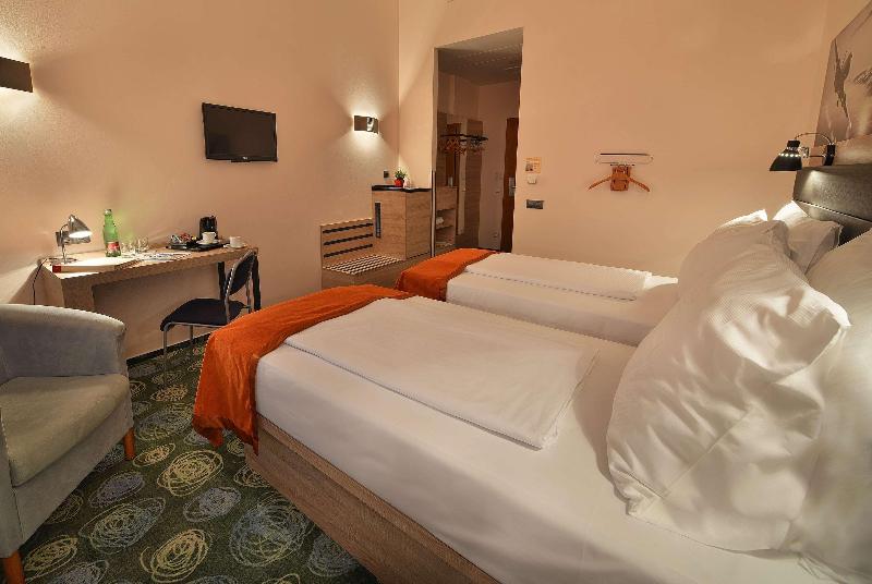 Ramada Airport Prague - Oda