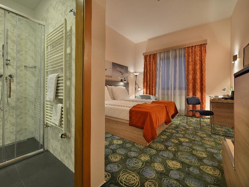 Ramada Airport Prague - Oda