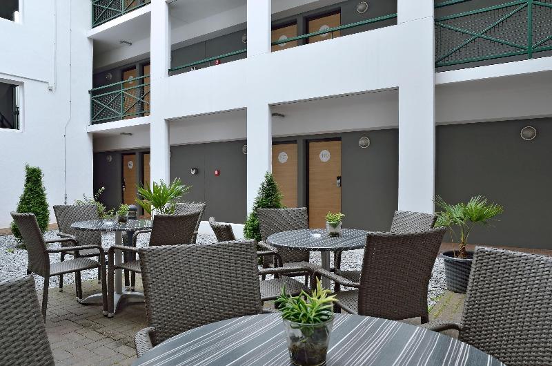 B&B Hotel Berlin-Süd Genshagen - Restoran