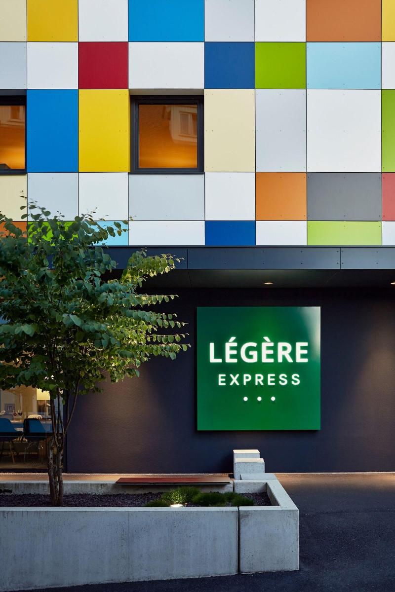 LÉGÈRE EXPRESS Tuttlingen - Genel