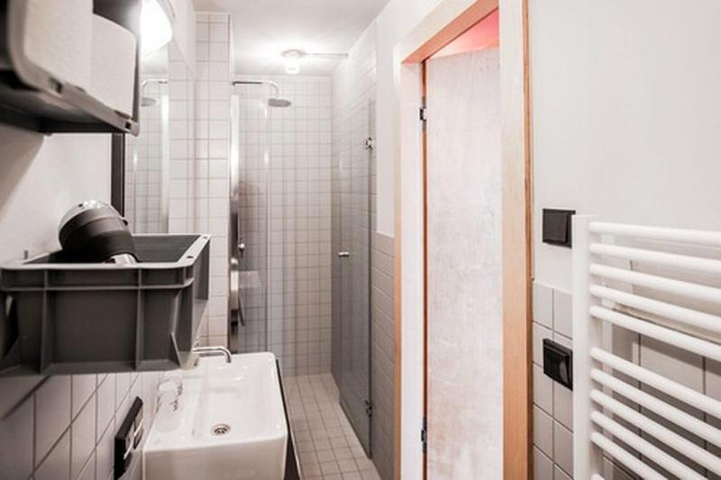 DOCK INN Hostel Warnemünde - Oda