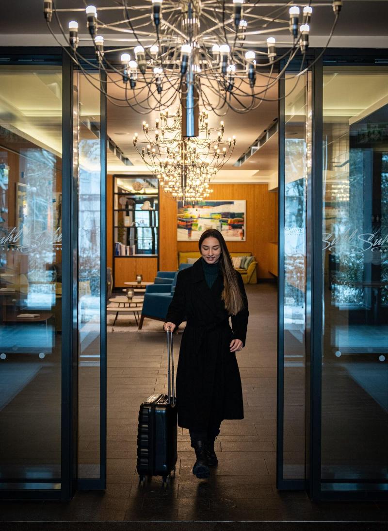 Grand Hotel Suhl - Lobi