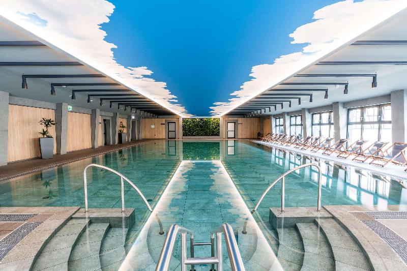 Grand Hotel Suhl - Havuz