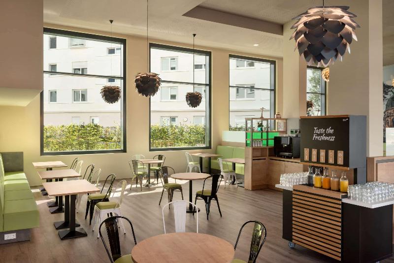 Super 8 by Wyndham Mainz Zollhafen - Restoran