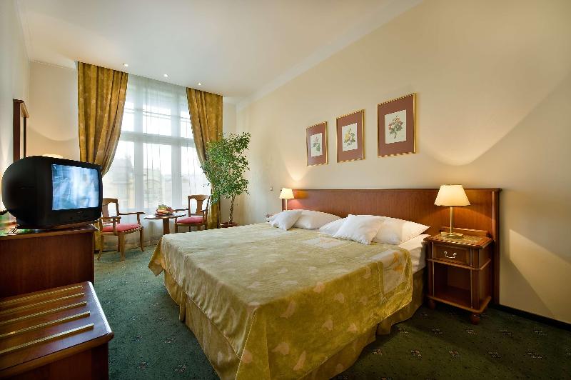 EA Hotel Rokoko - Oda