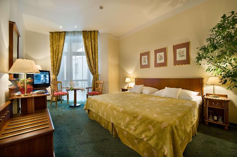 EA Hotel Rokoko - Oda