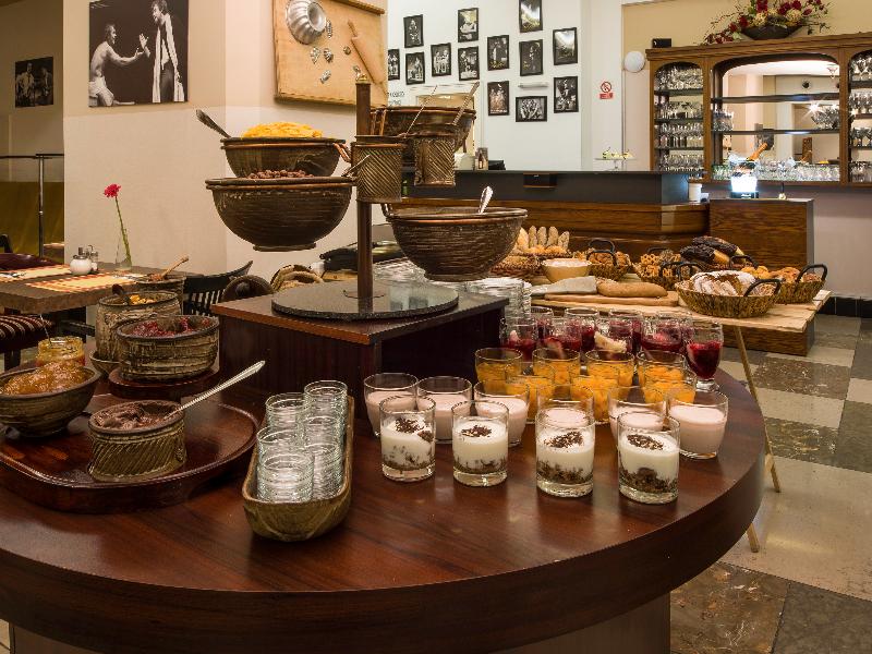 EA Hotel Rokoko - Restoran