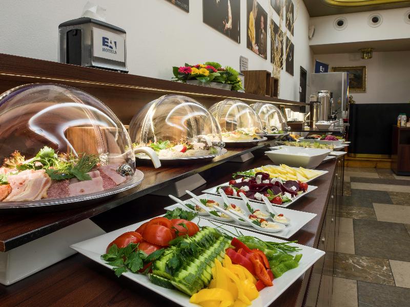 EA Hotel Rokoko - Restoran