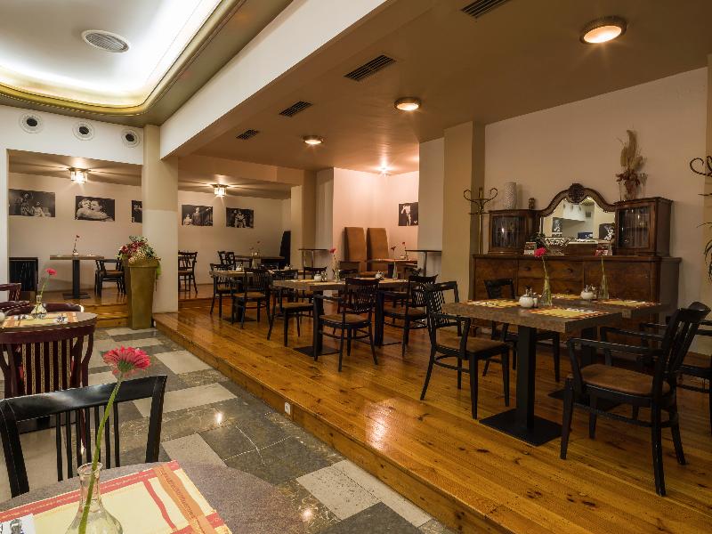 EA Hotel Rokoko - Restoran