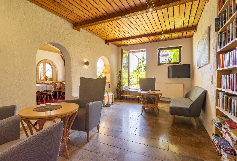 Landhotel Seeg - Lobi