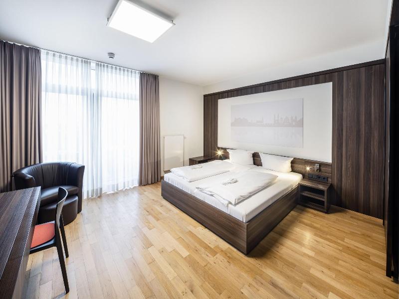 sevenDays Hotel BoardingHouse - Lobi
