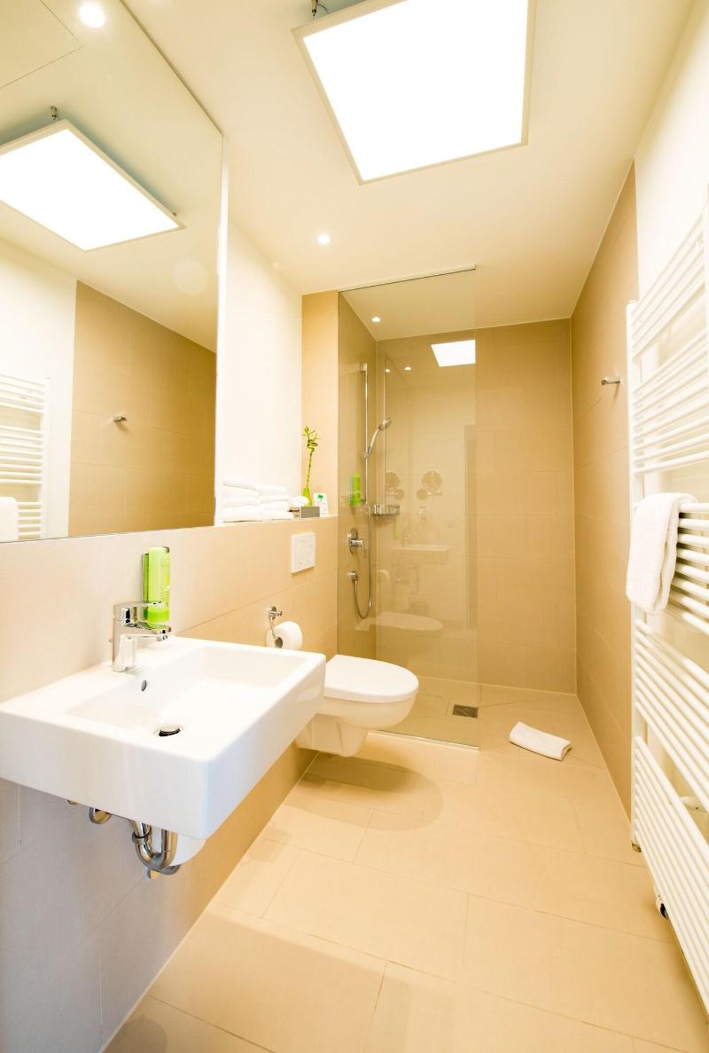 sevenDays Hotel BoardingHouse - Oda