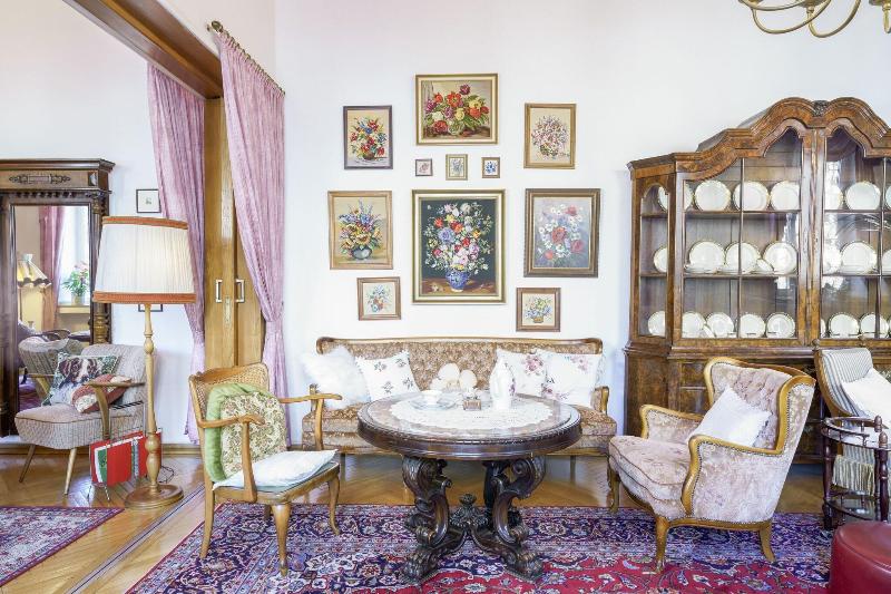 Hotel Lasthaus am Ring - Lobi