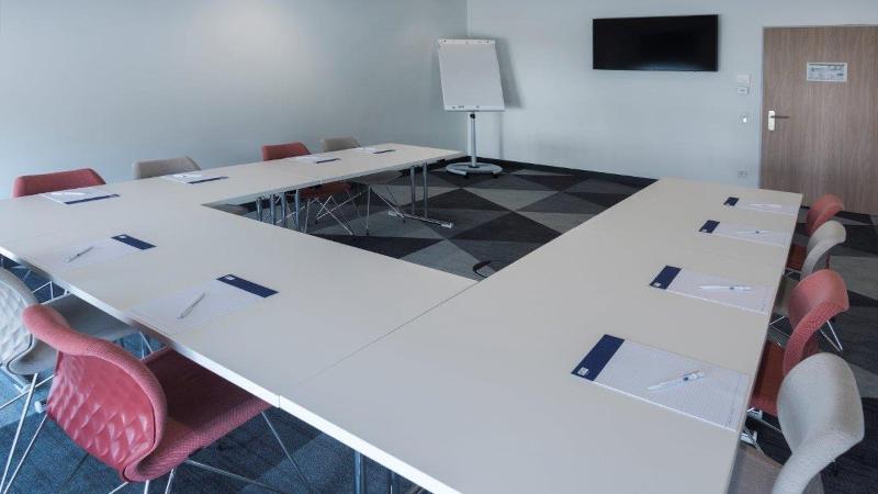Holiday Inn Express Wiesbaden - Toplantı