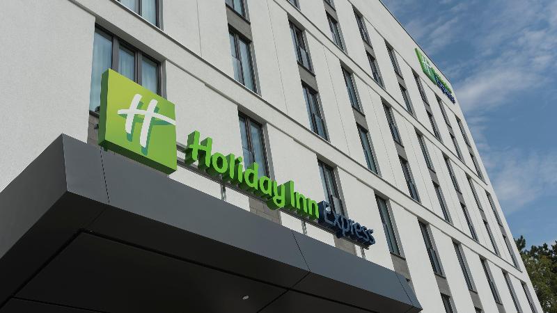 Holiday Inn Express Wiesbaden - Genel