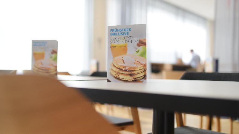 Holiday Inn Express Wiesbaden - Restoran