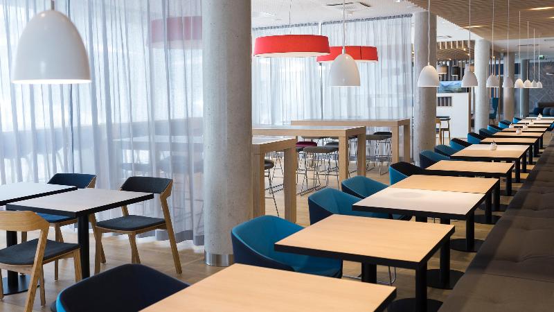 Holiday Inn Express Wiesbaden - Restoran