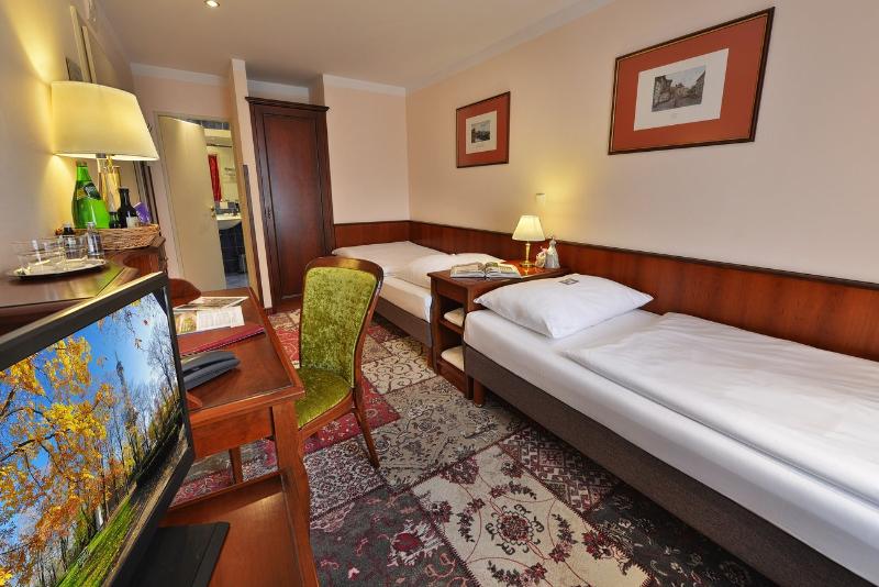 EA hotel Jeleni Dvur Prague Castle - Oda