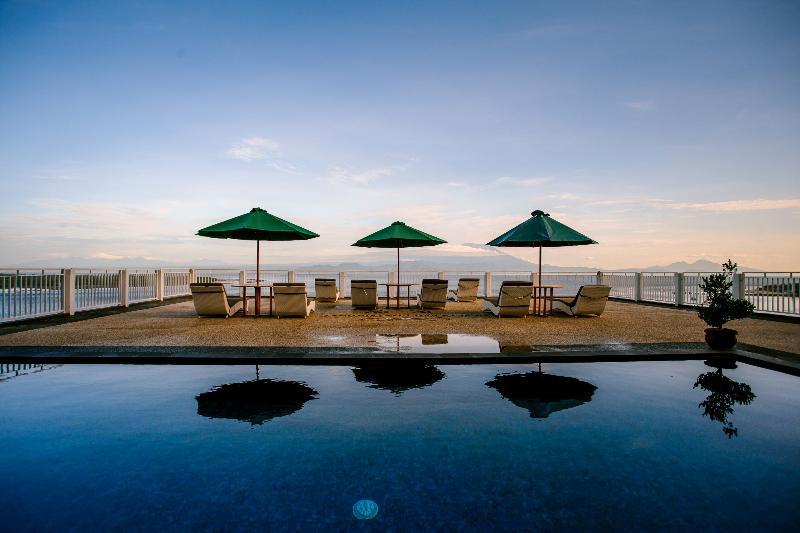 Samuh Sunset Hotel Nusa Penida by Pramana - Havuz