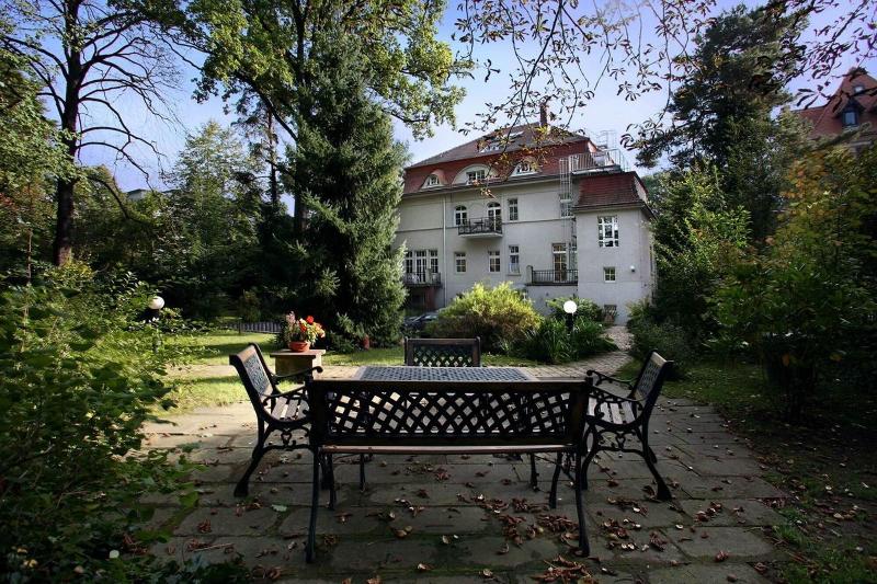 Aparthotel Villa Freisleben - Genel