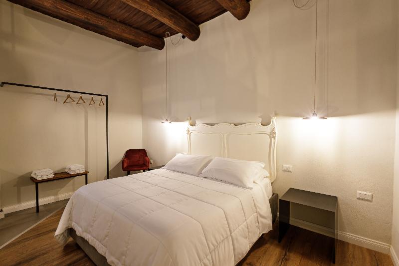 Pala Suites - Oda