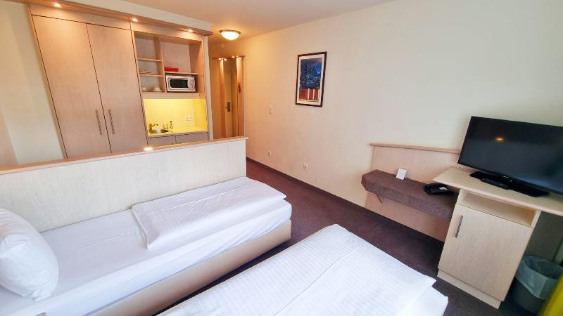 Panorama Inn Hotel und Boardinghaus - Oda