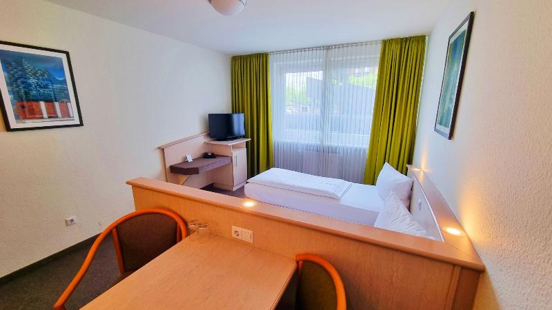Panorama Inn Hotel und Boardinghaus - Oda