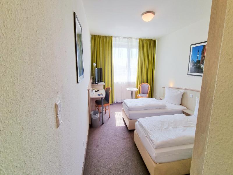 Panorama Inn Hotel und Boardinghaus - Oda