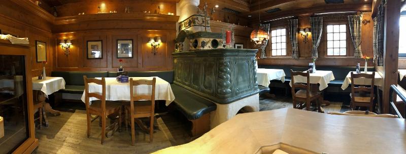 Highway Hotel - Restoran