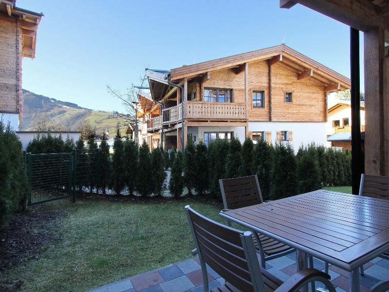 Avenida Mountain Resort - Teras
