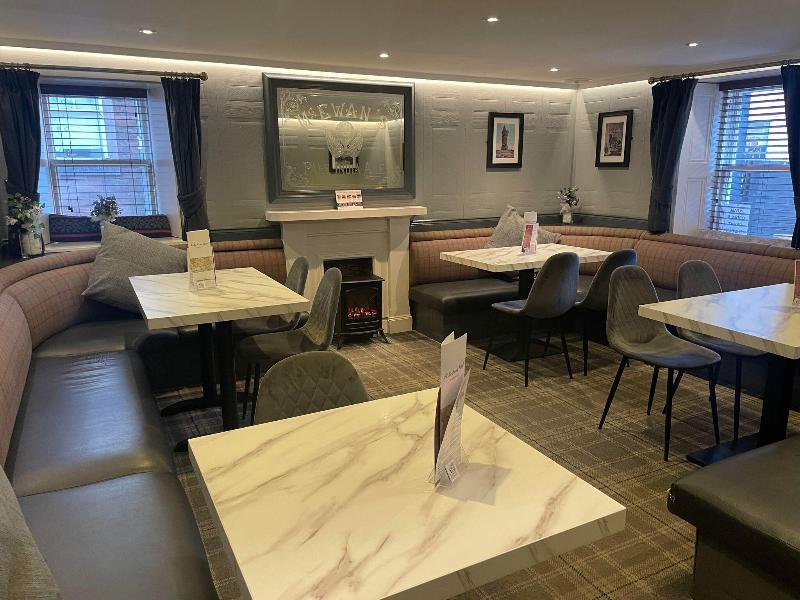 Airlie Arms Hotel - Restoran