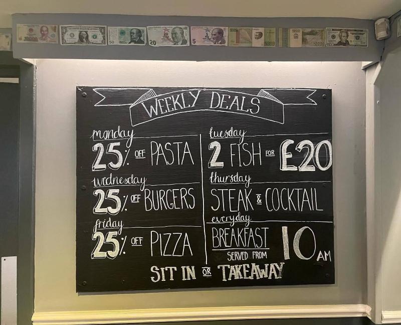 Airlie Arms Hotel - Restoran