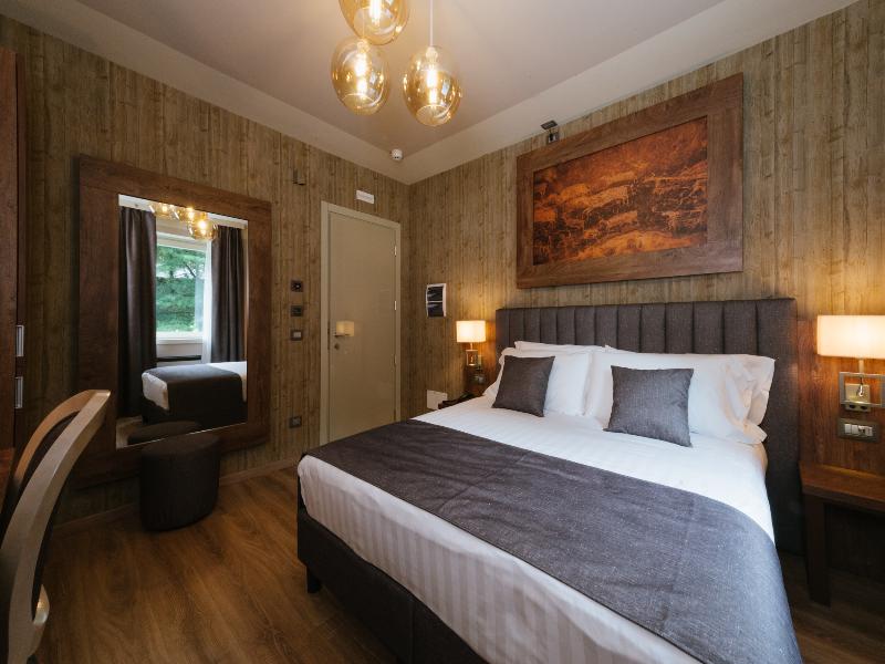 Lake Hotel La Pieve - Oda
