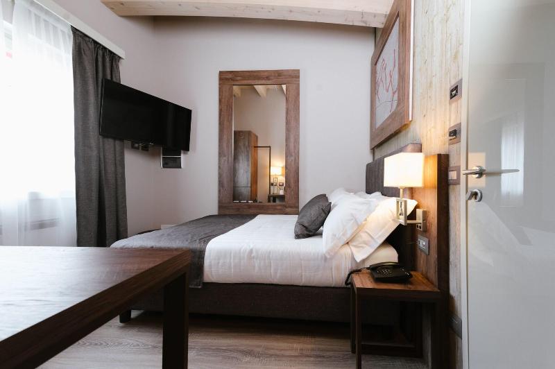 Lake Hotel La Pieve - Oda