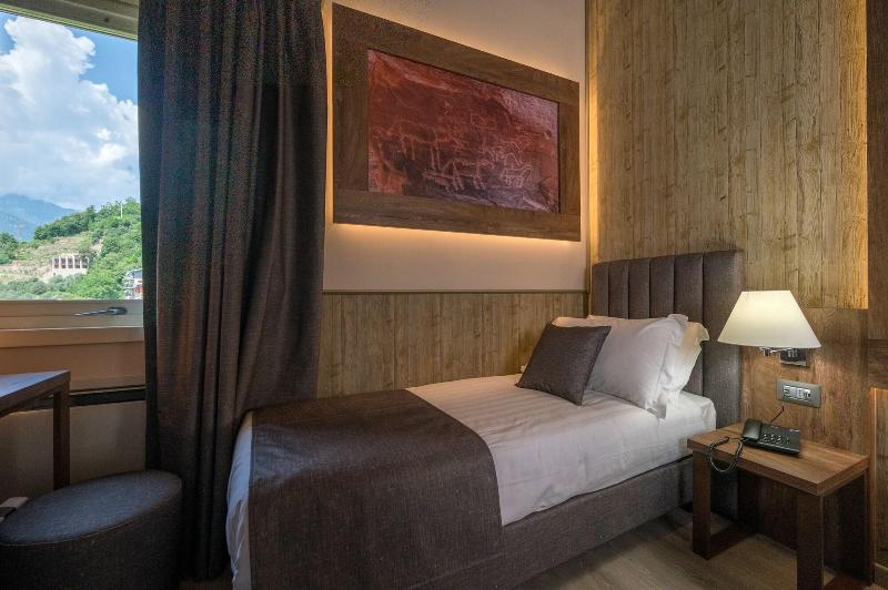 Lake Hotel La Pieve - Oda