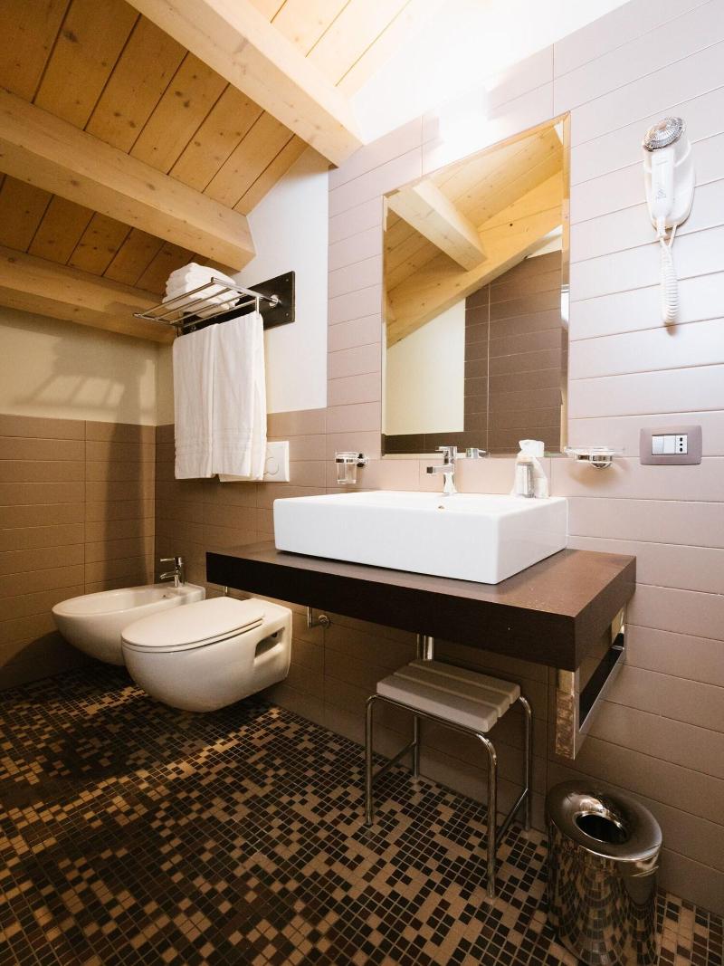 Lake Hotel La Pieve - Oda