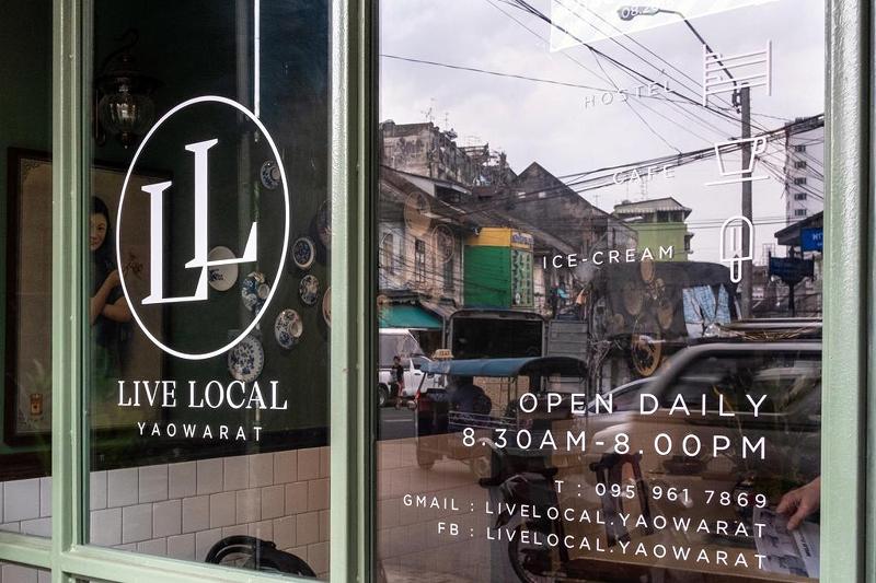 Live Local Cafe and Hotel 420 Cannabis Friendly - Lobi