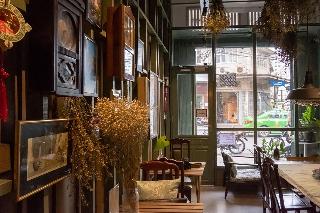 Live Local Cafe and Hotel 420 Cannabis Friendly fotoÄŸrafÄ±