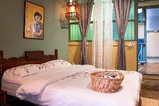 Live Local Cafe and Hotel 420 Cannabis Friendly fotoÄŸrafÄ±