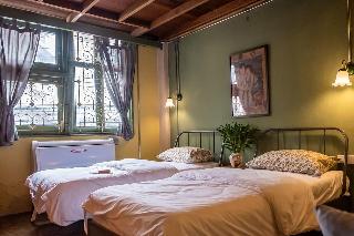 Live Local Cafe and Hotel 420 Cannabis Friendly fotoÄŸrafÄ±