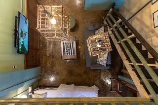 Live Local Cafe and Hotel 420 Cannabis Friendly fotoÄŸrafÄ±