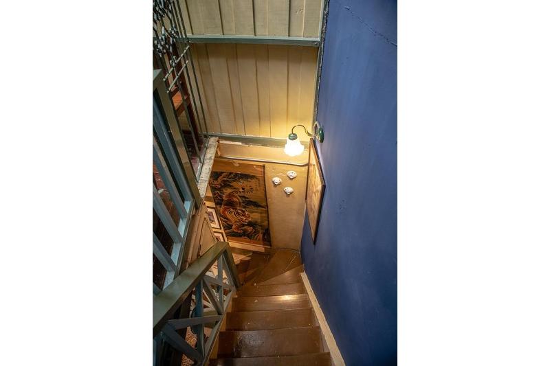 Live Local Cafe and Hotel 420 Cannabis Friendly - Oda