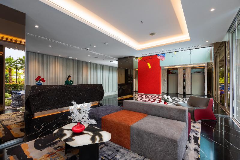 Maitria Hotel Rama 9 Bangkok - Lobi