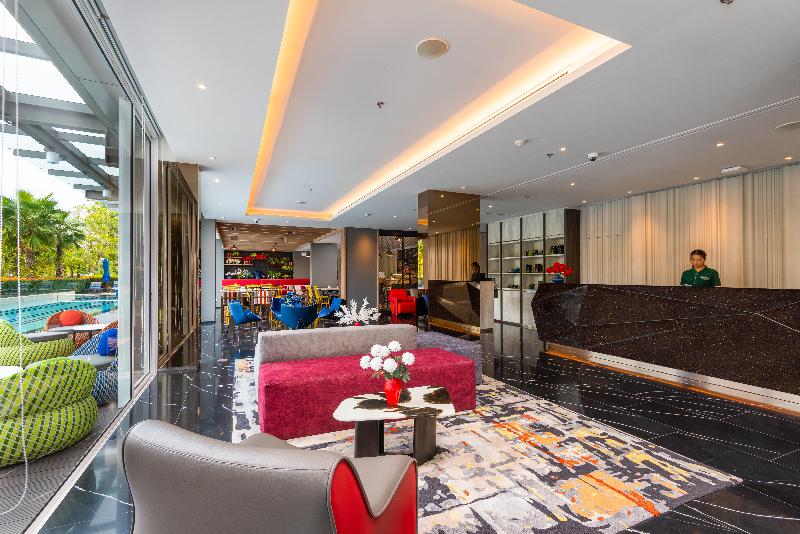 Maitria Hotel Rama 9 Bangkok - Lobi