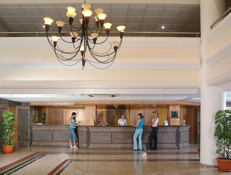 Nissiana Hotel and Bungalows - Lobi